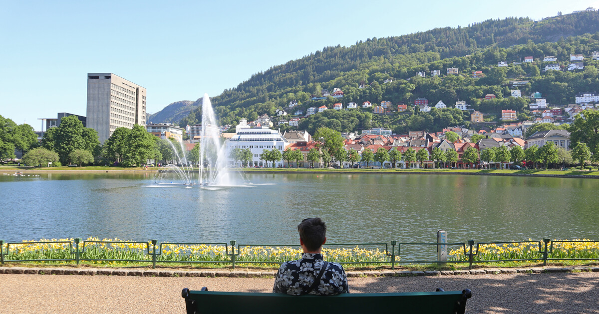 Park with a fountain, overlooking Mount Floyen